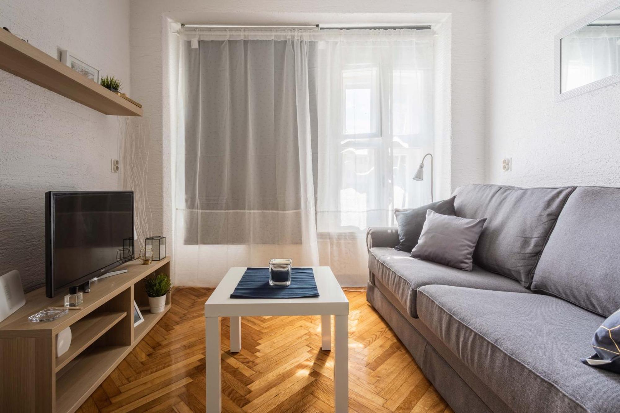 Apartment Petra By Blue Apartments Zagreb Exterior photo